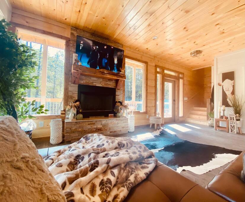 The Grand Tennessean Cabin- Four Bedroom Luxury Cabin In The Mountains Pigeon Forge Luaran gambar