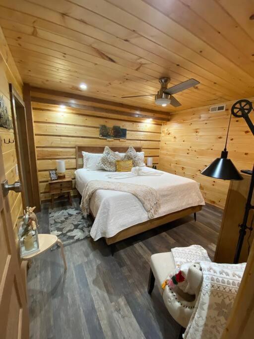 The Grand Tennessean Cabin- Four Bedroom Luxury Cabin In The Mountains Pigeon Forge Luaran gambar