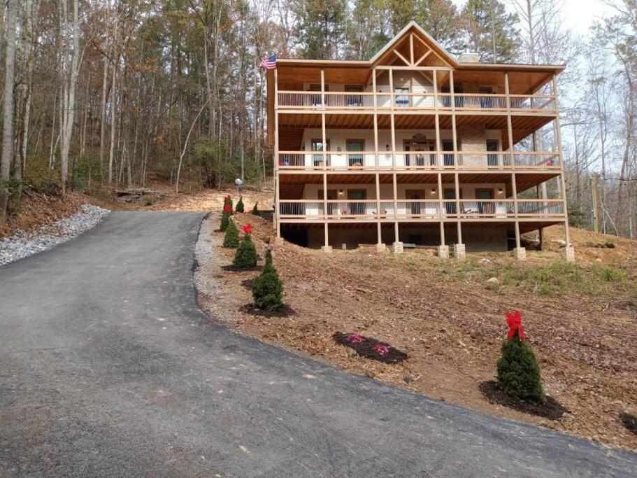 The Grand Tennessean Cabin- Four Bedroom Luxury Cabin In The Mountains Pigeon Forge Luaran gambar